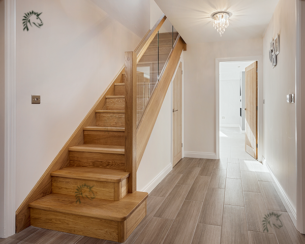 Preston Oak staircase with Vision Glass
