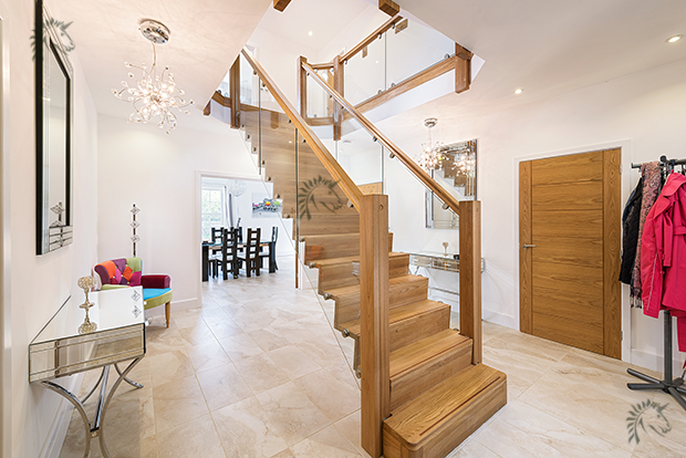 Oak staircase Z-Vision with Glass